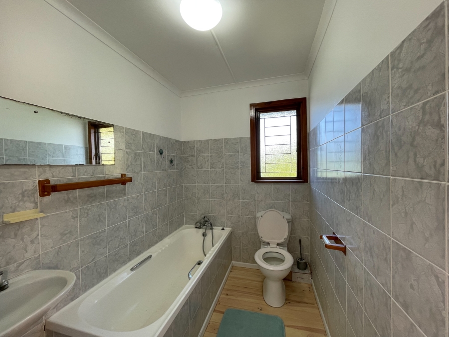3 Bedroom Property for Sale in The Island Western Cape
